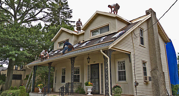 Best Best Roofing Contractors  in Eastpointe, MI